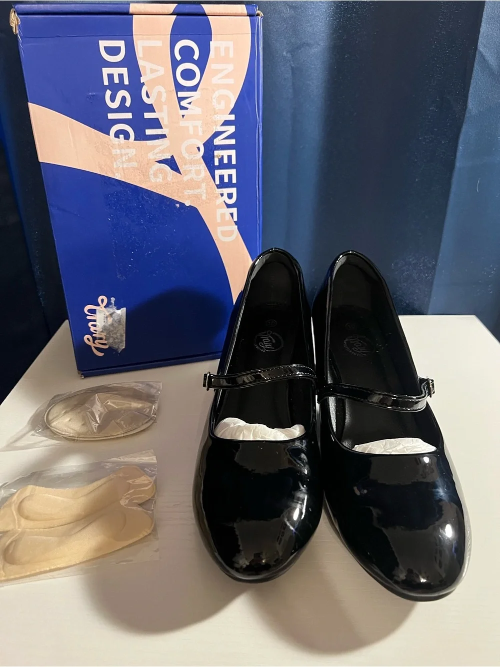 Black Patent Mary Jane Block Heel Pumps – Size 10 (New in Box)